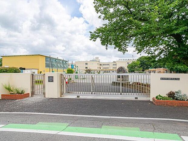 富士見市立勝瀬小学校(約480m)