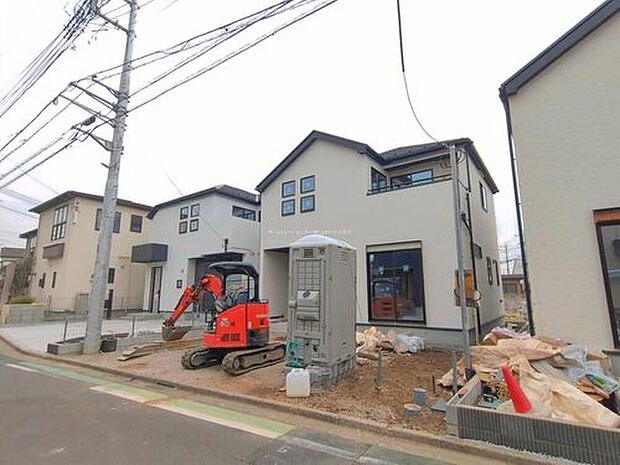 【現地外観写真】飯田グループホールディングス唯一の販売専門会社のホームトレードセンターの社員が直接、当物件をご案内いたします。