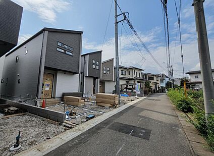 前面道路含む現地写真