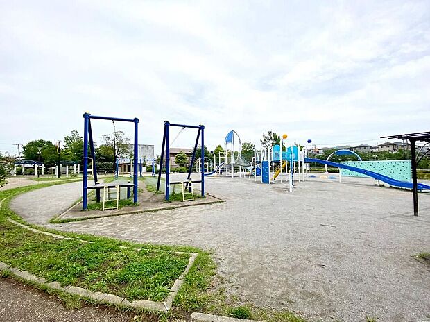 大泉橋戸公園（約550m）