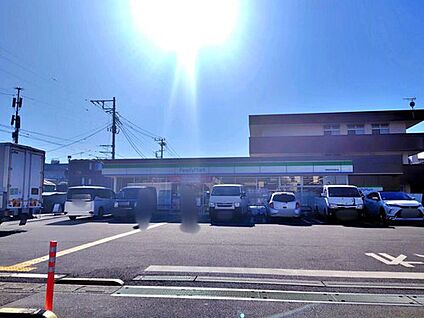 ファミリーマート新座市役所通り店 420m(徒歩6分)