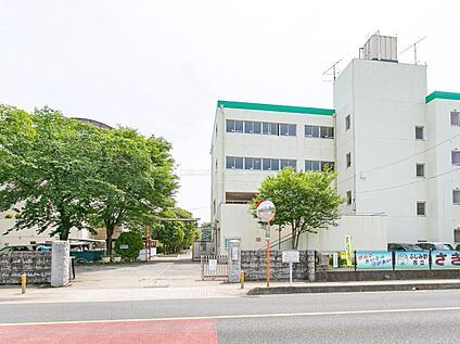 ふじみ野市立さぎの森小学校 760ｍ(徒歩10分)