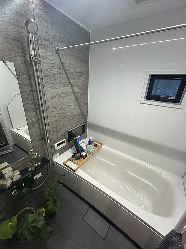 【※同仕様モデルハウス画像。】浴室