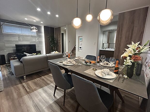 【リビングダイニング】※当社施工例画像