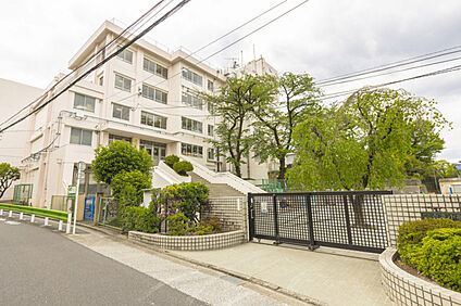 練馬区立大泉小学校（指定校） 600～610ｍ(徒歩8分)
