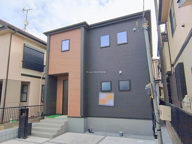 ☆1号棟☆
一戸建ての大きなメリットは、「自分の土地」を自由に使えること。好きなペットが飼えるほか、ガーデニングやＤＩＹ、車やバイクの手入れなど様々な趣味を楽しめます♪