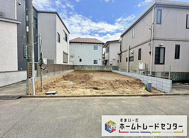 建物が独立しているため、マンションのように上下階や隣からの騒音を気にせずに済み、こちらも騒音などに関する苦情が来る心配をせずに済むため、お部屋でお子様が走り回っても安心です♪