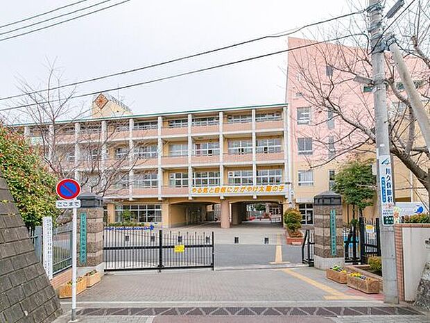さいたま市立大谷場中学校(約750m)