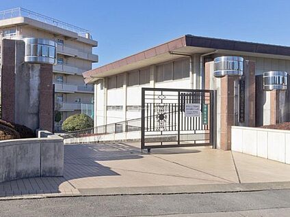 さいたま市立三室中学校 550ｍ(徒歩7分)