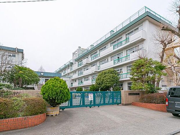 さいたま市立栄和小学校（約1,100m）