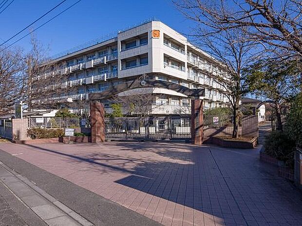 さいたま市立大原中学校（約800m）