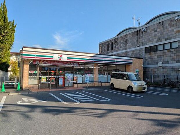 セブンイレブン川口芝3丁目店(約450m)
