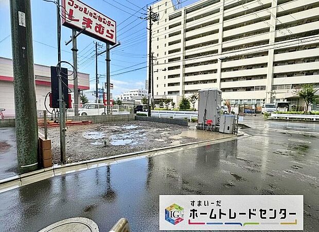 【現地写真】今から見たい！大歓迎です♪ お気軽にホームトレードセンターまでお問い合わせください。 閑静な街並みの分譲地を是非現地にてご覧ください。 近隣の物件も併せてご紹介することも可能です！