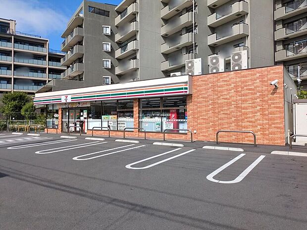 セブンイレブンさいたま大谷場店（約582m）