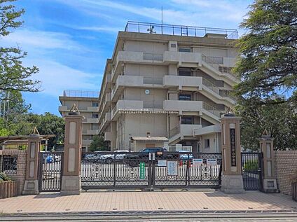 さいたま市立原山中学校 900m(徒歩12分)