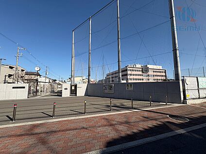 守口市立寺方南小学校 600m(徒歩8分)