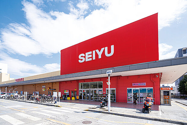 西友 新座店（現地より徒歩11分）