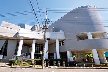 東久留米市立西部地域センター／滝山図書館（現地より徒歩10分 約770m