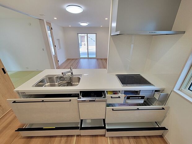 【11号地キッチン】