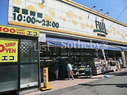 FUJI南平台店 400m