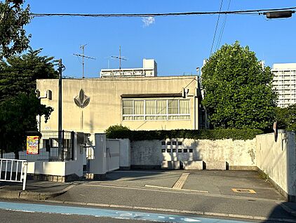 豊中市立第十四中学校 約280ｍ～約320ｍ(徒歩4分)