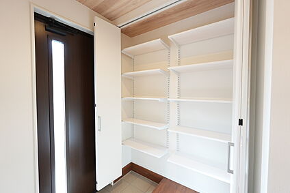 【ララフィール宮崎町1期No.2】