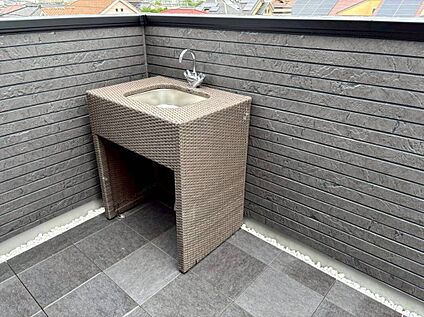 【屋上リビング専用家具も標準装備】