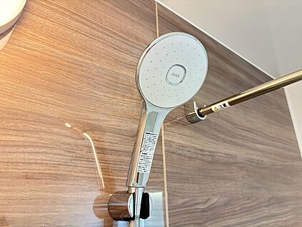 エコアクアシャワー採用