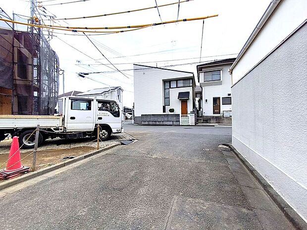 前面道路含む現地写真