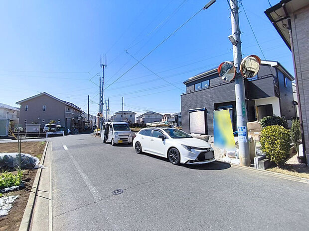 前面道路含む現地写真