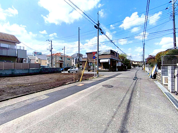 前面道路含む現地写真