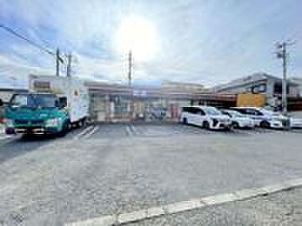 セブンイレブン八王子元横山2丁目店(約150m)