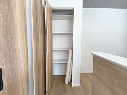 【パントリー 】