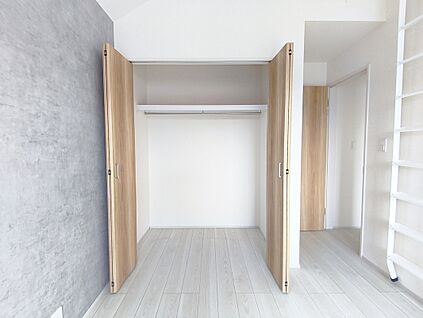 【クローゼット】