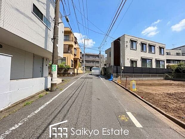 前面道路

