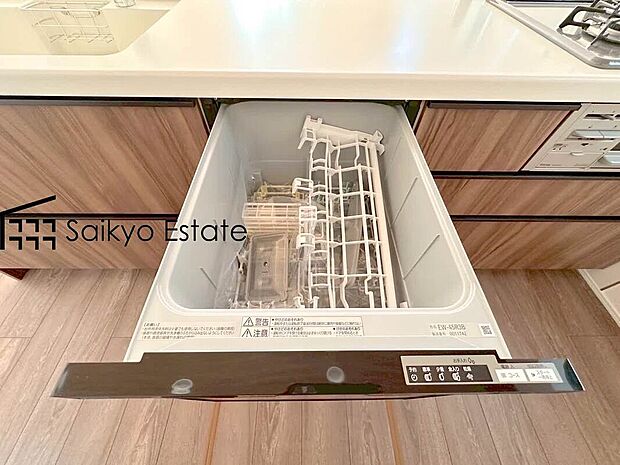 【【食洗機】】手洗いよりも経済的で家計に優しい「ビルトイン食洗機」が標準装備なのはママの強い味方ですね。