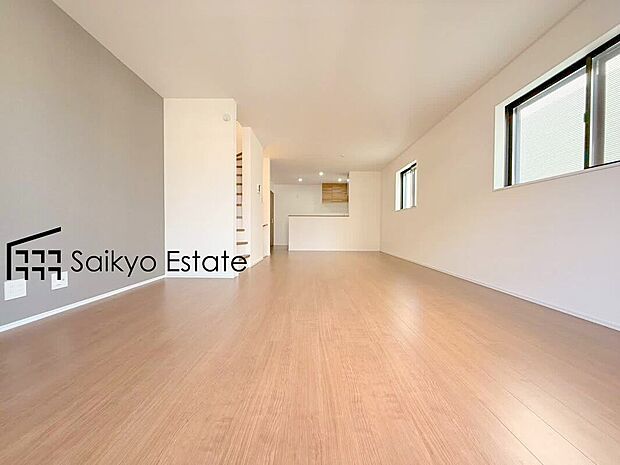 【リビング】家族が集い、楽しい会話と美味しいごはん。何気ない家族団らんの時間が幸せに感じられる、そんな空間になりそうです。