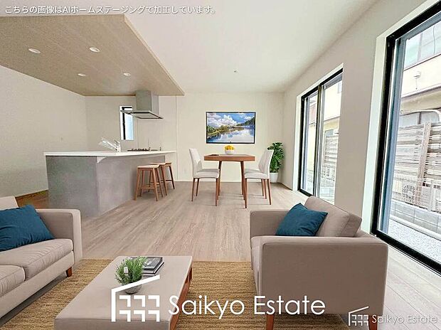 【リビング【施工例】】開放感と採光にこだわった広々としたLDKです。陽光いっぱいの空間で家族団らんの時間も増えそうですね!