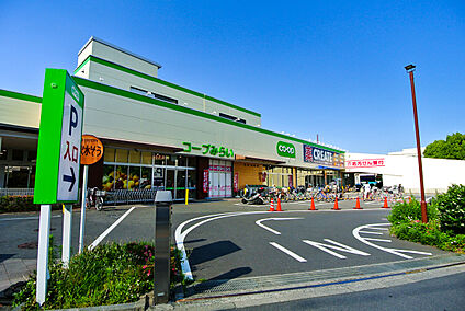 コープ柴崎店 590ｍ～700ｍ(徒歩約8分～9分)