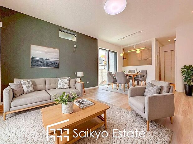 【リビング【施工例】】家族が集い、楽しい会話と美味しいごはん。何気ない家族団らんの時間が幸せに感じられる、そんな空間になりそうです。