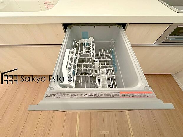 【食洗機】「ビルトイン食洗機」は手洗いよりも経済的で家計に優しく、家事の負担を軽減してくれるママの強い味方ですね。