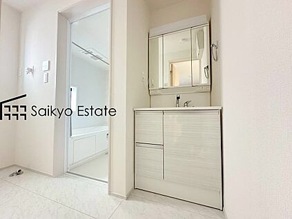 シャワー付き洗面化粧台