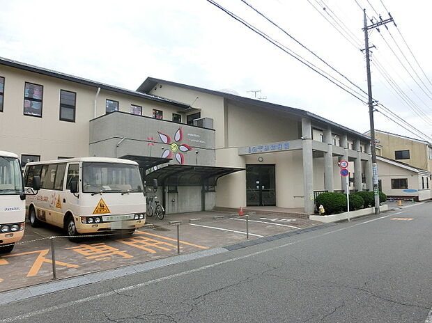三鷹のぞみ幼稚園(約700m)