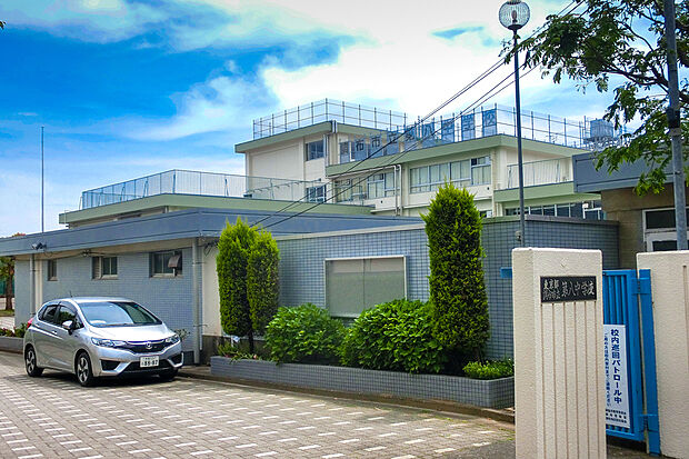 調布市立第八中学校（約1,070m）