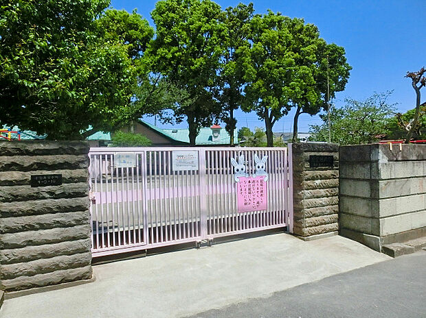 朋愛幼稚園　（約180m）