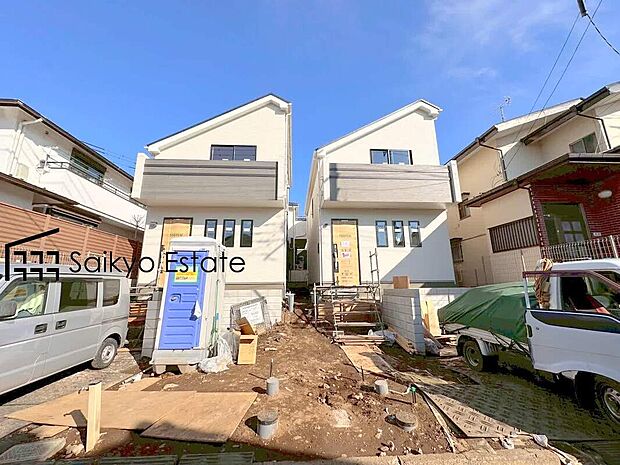 【現地外観】住宅性能表示制度7項目において最高等級を取得！耐震性に優れ、建物の劣化軽減や構造の安定、ホルムアルデヒド対策が施された確かな品質の住まい！ZEH水準の省エネ住宅です！
