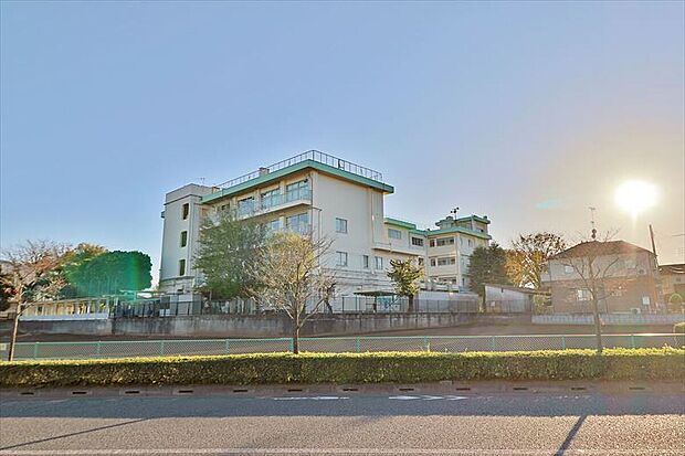 西東京市立栄小学校（約290m）