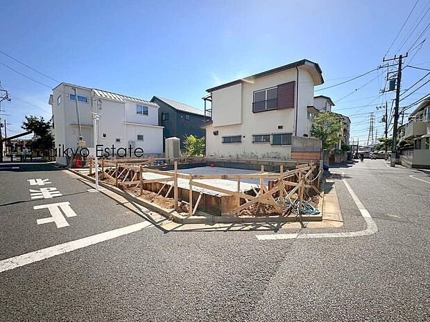 【現地写真】住宅性能表示制度6項目で最高等級を取得！耐震性に優れ、建物の劣化軽減や構造の安定、ホルムアルデヒド対策が施された確かな品質の住まいです！