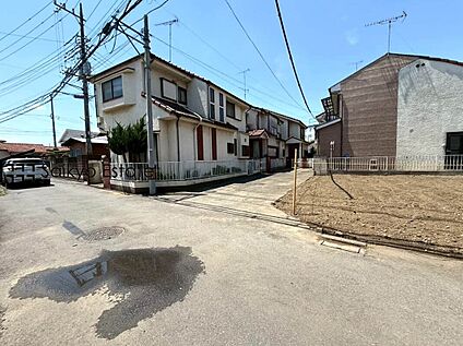 前面道路を含む現地写真
