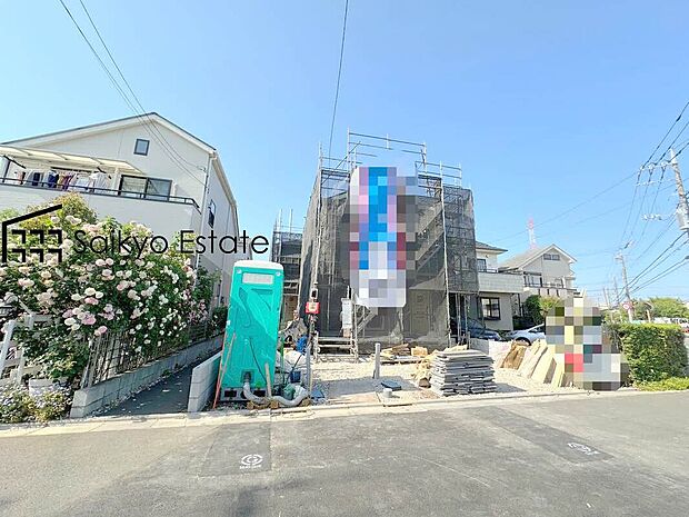 【現地外観】住宅性能評価書取得物件！耐震性に優れ、建物の劣化軽減や構造の安定、ホルムアルデヒド対策が施された確かな品質の住まいです！
